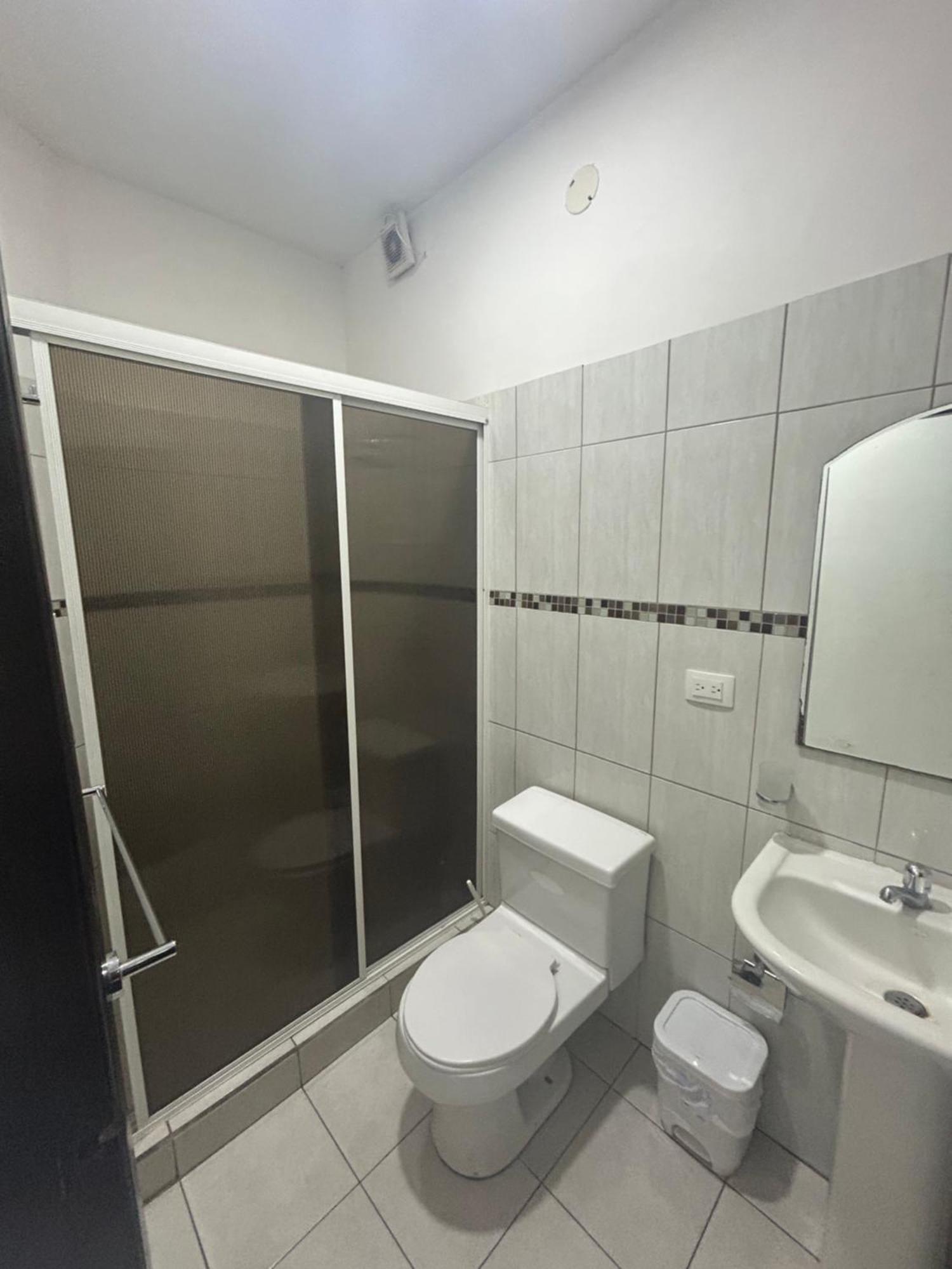 Departamentos De 2 Y 3 Habitaciones En El Centro De Manta Εξωτερικό φωτογραφία