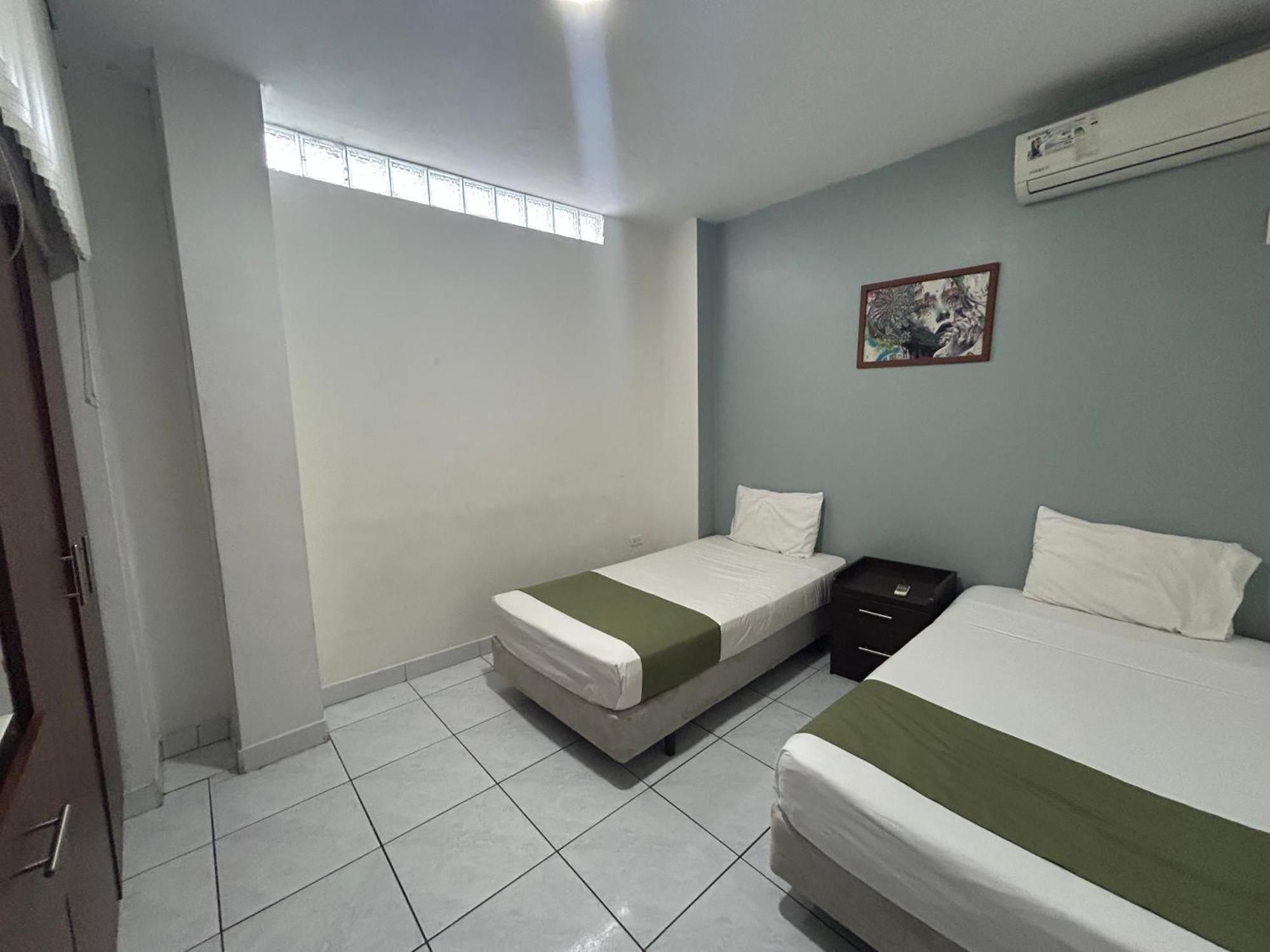 Departamentos De 2 Y 3 Habitaciones En El Centro De Manta Εξωτερικό φωτογραφία