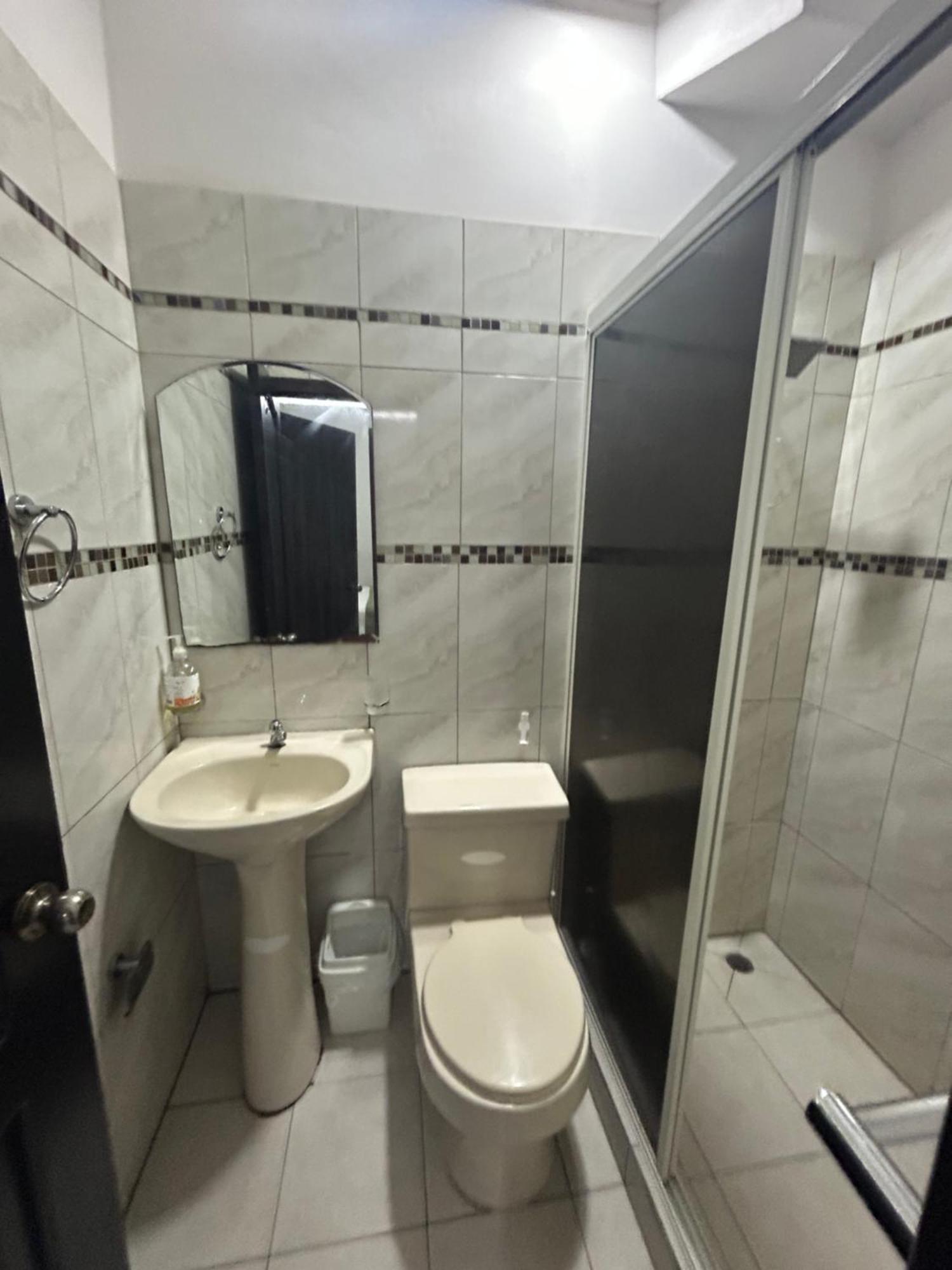 Departamentos De 2 Y 3 Habitaciones En El Centro De Manta Εξωτερικό φωτογραφία