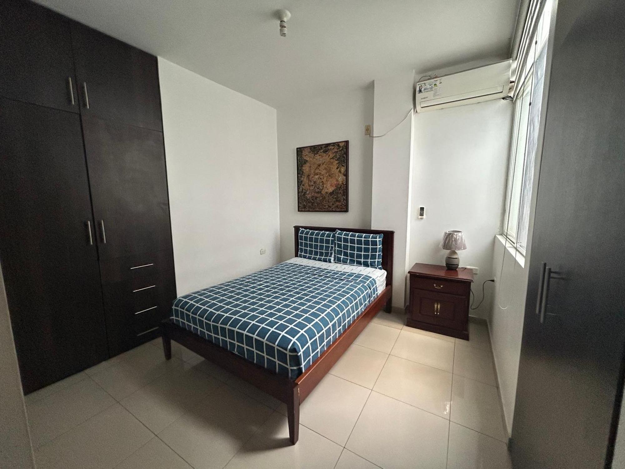 Departamentos De 2 Y 3 Habitaciones En El Centro De Manta Εξωτερικό φωτογραφία